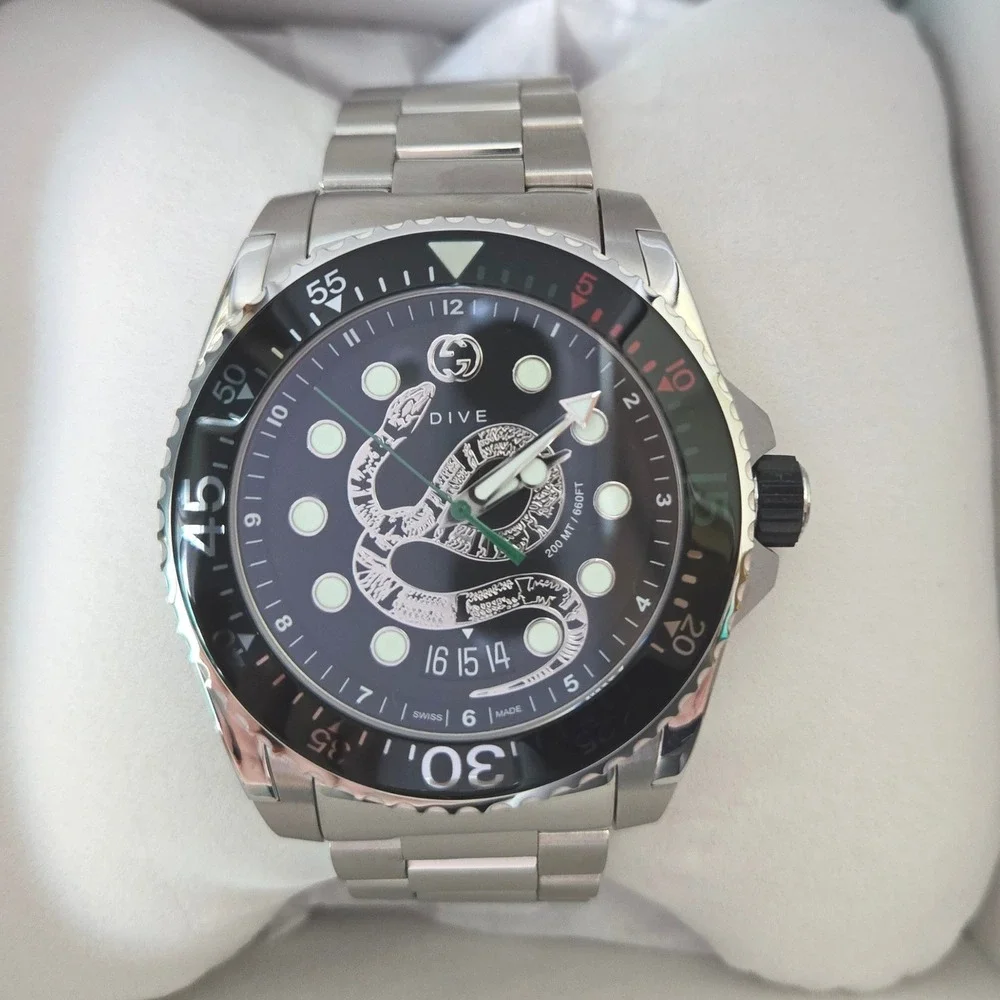 Gucci Dive 45mm Black Snake Dial Stainless Steel Watch YA136218 Retail $1800 NIB